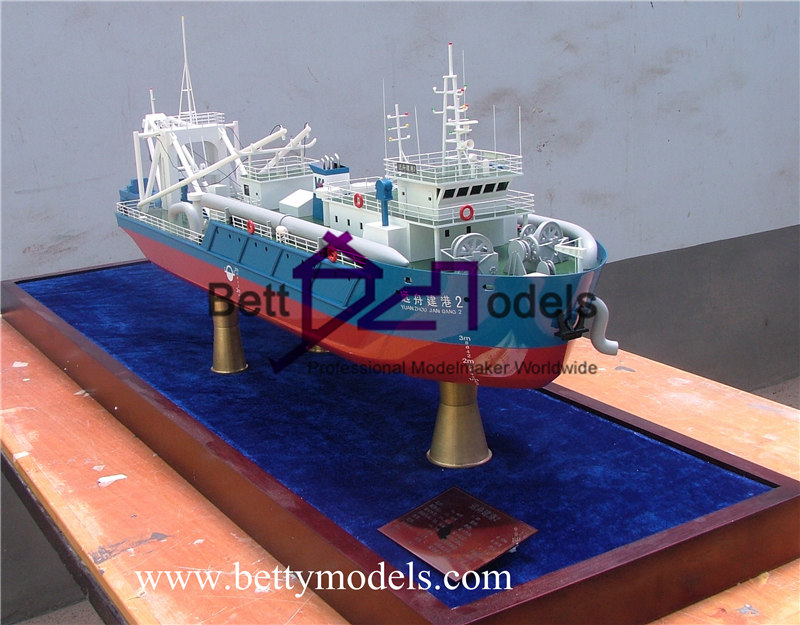 Industriële scheepsmodellen uit Nigeria